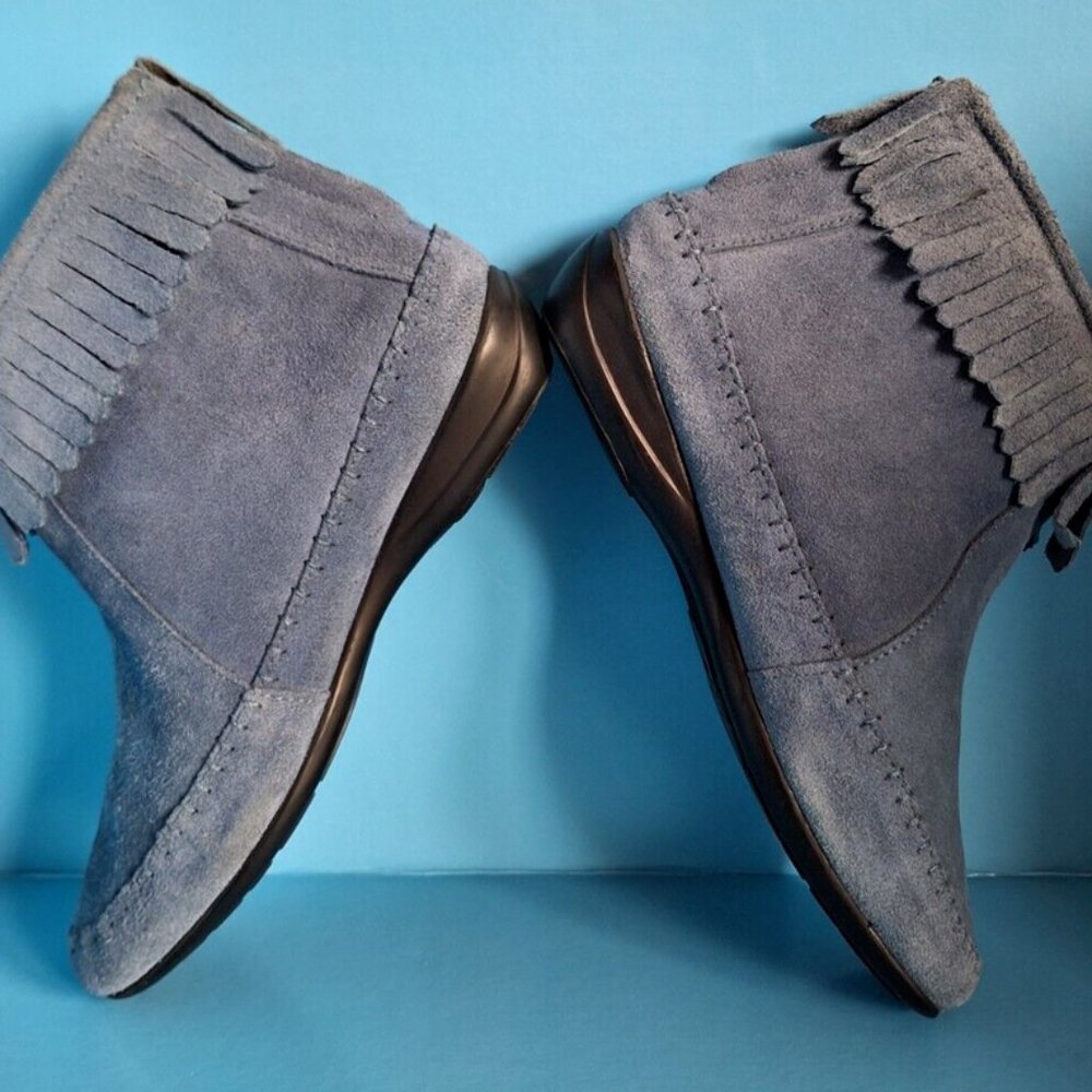 Blue Gray Suede Moccasin Booties / Comfort Ease by Blair / Size 9